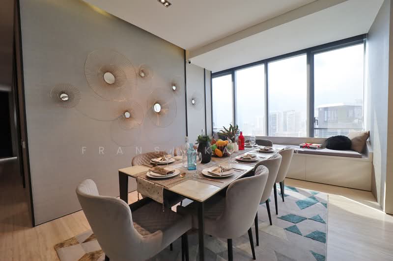 For Sale - TwentyOne Angullia Park