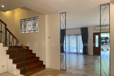 For Rent - Frankel Estate