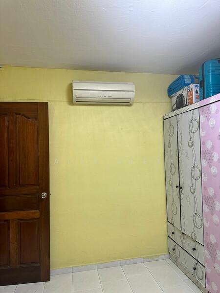 528 Jurong West Street 52, 528 Jurong West Street 52, 1 Bedroom, 720 sqft, HDB Flat For Rent, by Alex Alex, 25443868 - PropertyGuru.com.sg