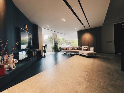 For Sale - Modern, Unique SemiD with Floating Pool