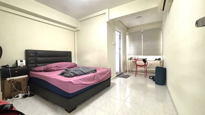 445 Hougang Avenue 8, 445 Hougang Avenue 8, 3 Bedrooms, 1,108 sqft, HDB Flat For Sale, by Ong Kwei Huat, 25444195 - PropertyGuru.com.sg