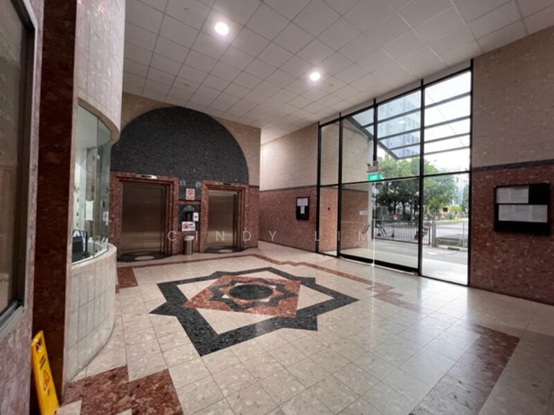 Henderson Building, 221 Henderson Road, 1,238 sqft, Light Industrial (B1) For Sale, by Cindy Lim, 25444668 - Level 1 passenger lift lobby - CommercialGuru.com.sg