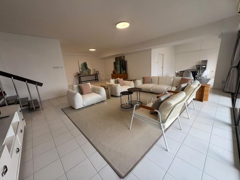 Cairnhill Condo Huge! 乌节路超大户型! ☎️ 8321.8433, Cairnhill Road, Orchard / River Valley, 4 Bedrooms, 2,788 sqft, Condominium For Rent, by Yee Wei Ng, 25445594 - Living Room - PropertyGuru.com.sg