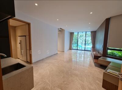 For Sale - The Crest