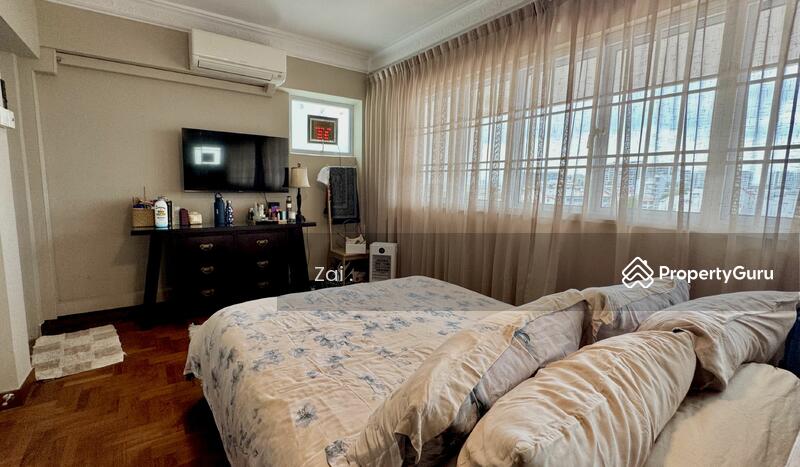 For Sale - 615 Hougang Avenue 8