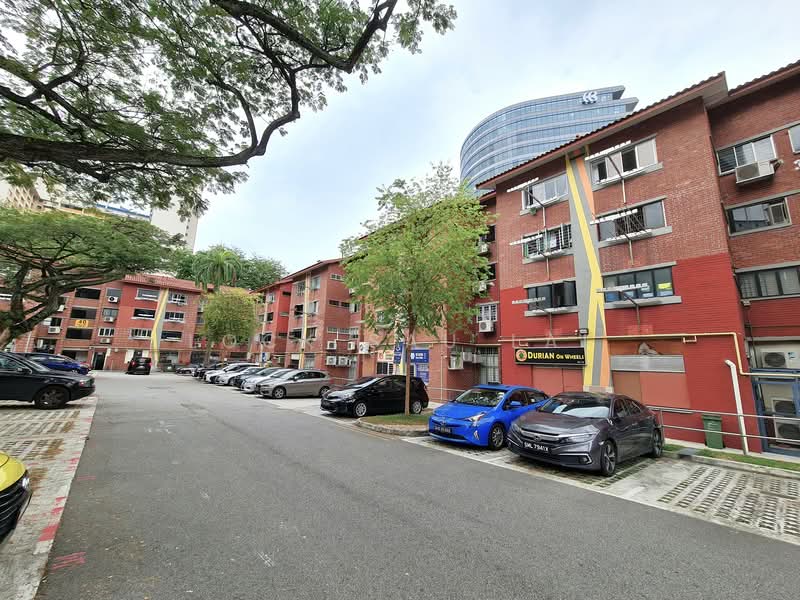 43 Holland Drive, 43 Holland Drive, Tanglin / Holland / Bukit Timah, 1,367 sqft, Shop / Shophouse For Sale, by Lock Sau Lai, 25446111 - CommercialGuru.com.sg