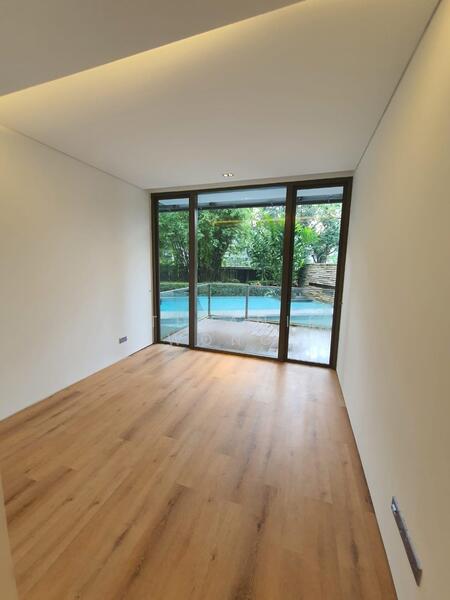 For Rent - Botanika