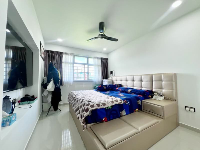 438B Bukit Batok West Avenue 8 HDB Flat For Sale at S$ 698,000 | PropertyGuru Singapore