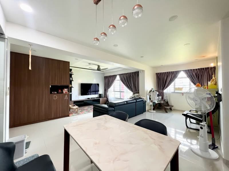 438B Bukit Batok West Avenue 8 HDB Flat For Sale at S$ 698,000 | PropertyGuru Singapore