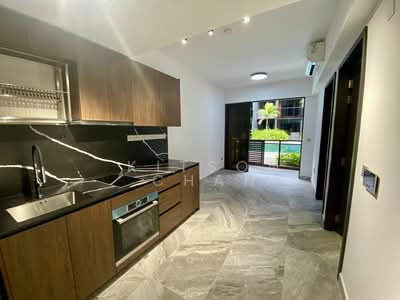 For Sale - The Commodore