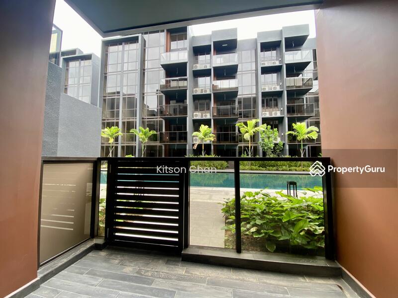 For Sale - The Commodore