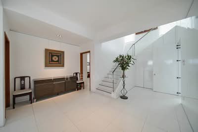 For Sale - Freehold detached home huge land size 7200 sqft