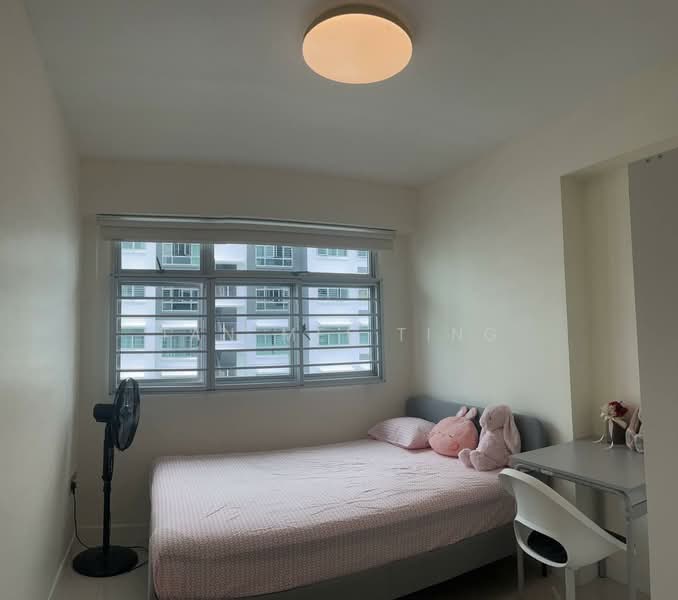 504B Yishun Street 51, 504B Yishun Street 51, Room Rental, 90 sqft, HDB Flat For Rent, by Tan Mei Ting, 25447162 - PropertyGuru.com.sg