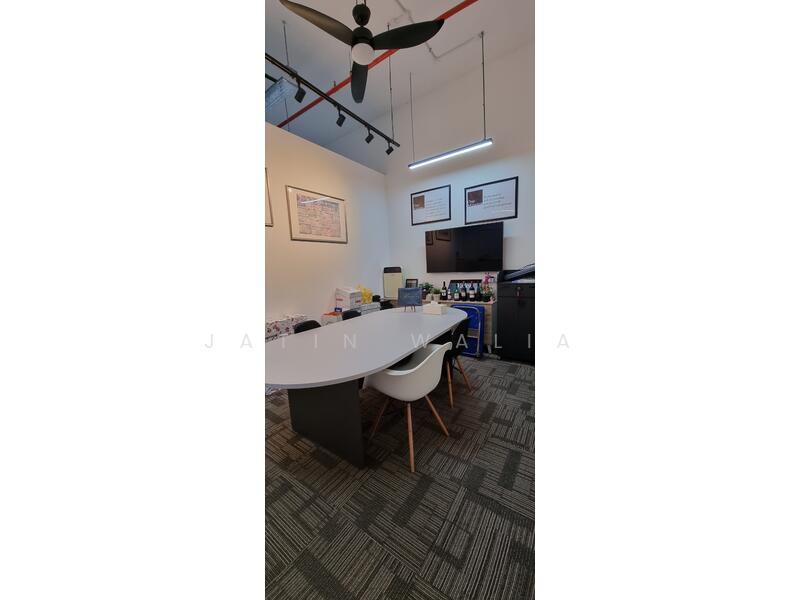 Oxley BizHub, 61 Ubi Road 1, 980 sqft, Light Industrial (B1) For Sale, by JATIN WALIA, 25447780 - CommercialGuru.com.sg