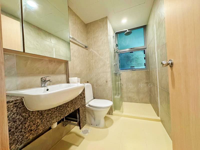 Lakeholmz, 82 Corporation Road, Room Rental, 160 sqft, Condominium For Rent, by Kerrine Thong, 25447880 - PropertyGuru.com.sg