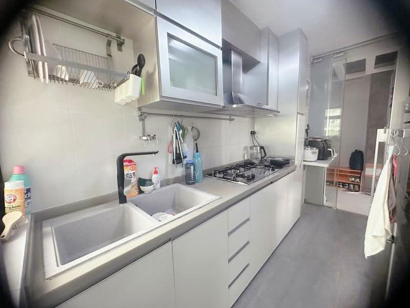 28B Dover Crescent, 28B Dover Crescent, Buona Vista / West Coast / Clementi New Town, 2 Bedrooms, 1,033 sqft, HDB Flat For Rent, by Sim Yuxin, 25447883 - PropertyGuru.com.sg