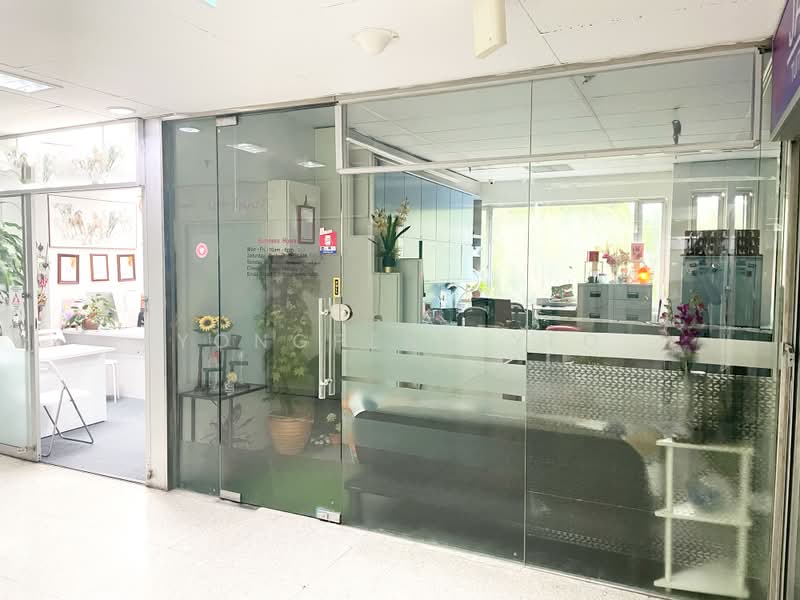 Far East Shopping Centre, 545 Orchard Road, 280 sqft, Other Retail For Rent, by Yeo Yong Peng, 25447996 - CommercialGuru.com.sg