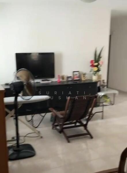For Rent - 544 Hougang Avenue 8