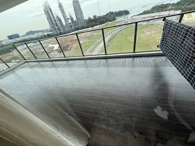 Skyline Residences, 608 Telok Blangah Road, Room Rental, 120 sqft, Condominium For Rent, by Delphine Chan, 25448136 - PropertyGuru.com.sg