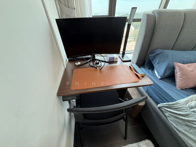 Skyline Residences, 608 Telok Blangah Road, Room Rental, 120 sqft, Condominium For Rent, by Delphine Chan, 25448136 - PropertyGuru.com.sg