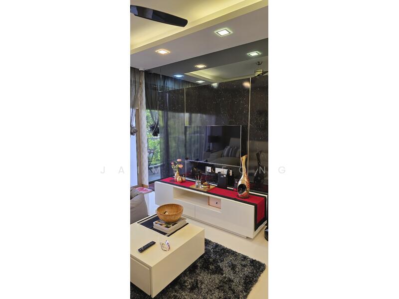 For Rent - Waterfront Gold