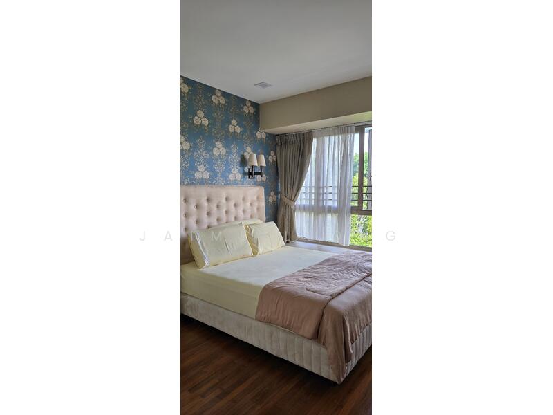 For Rent - Waterfront Gold
