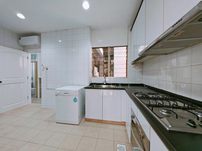 Leonie Condotel, 2 Leonie Hill Road, 4 Bedrooms, 2,568 sqft, Condominium For Rent, by Melody Azyliae Chiam, 25448305 - PropertyGuru.com.sg