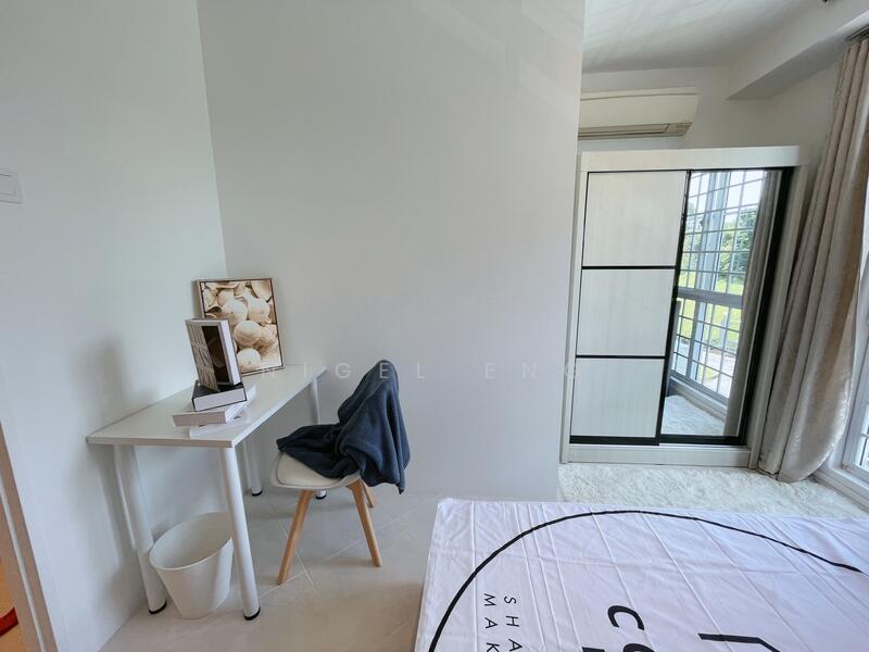 Blk 1 Premium Room 1