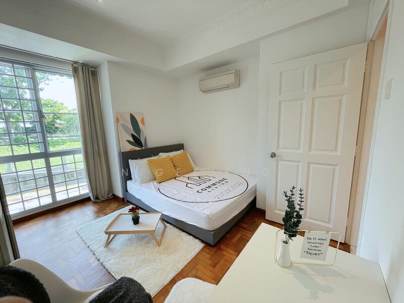 Blk 1 Premium Room 2