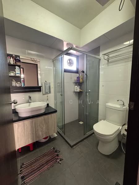 458B Sengkang West Road, 458B Sengkang West Road, 3 Bedrooms, 1,216 sqft, HDB Flat For Sale, by Amy Chua, 25448492 - toilet - common - PropertyGuru.com.sg