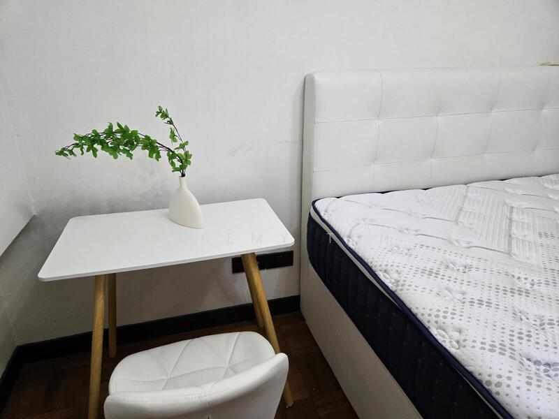 Fook Hai Building, 150 South Bridge Road, Room Rental, 250 sqft, Apartment For Rent, by Jeremy Toh, 25448553 - PropertyGuru.com.sg