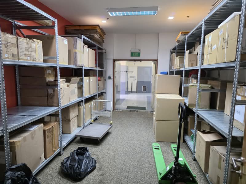 Henderson Industrial Park, 205 Henderson Road, 6,086 sqft, Light Industrial (B1) For Rent, by Joe Chin, 25448576 - CommercialGuru.com.sg