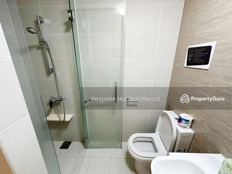 COMMON BATHROO,M