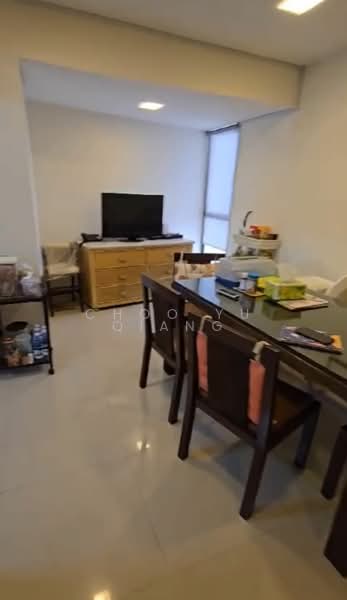 Pine Grove, 1A Pine Grove, 5 Bedrooms, 1,668 sqft, Condominium For Rent, by Choo Yu Qiang, 25449127 - PropertyGuru.com.sg
