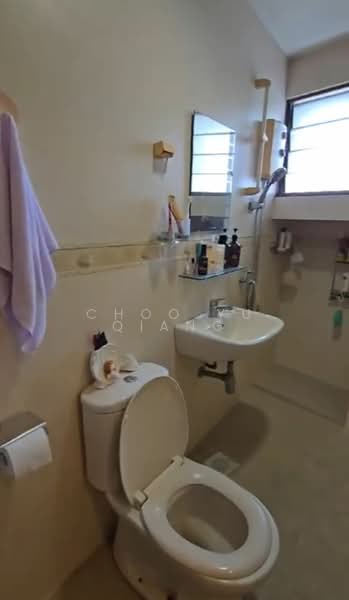 Pine Grove, 1A Pine Grove, 5 Bedrooms, 1,668 sqft, Condominium For Rent, by Choo Yu Qiang, 25449127 - PropertyGuru.com.sg