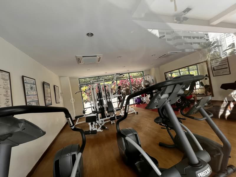 Pine Grove, 1A Pine Grove, 5 Bedrooms, 1,668 sqft, Condominium For Rent, by Choo Yu Qiang, 25449127 - PropertyGuru.com.sg