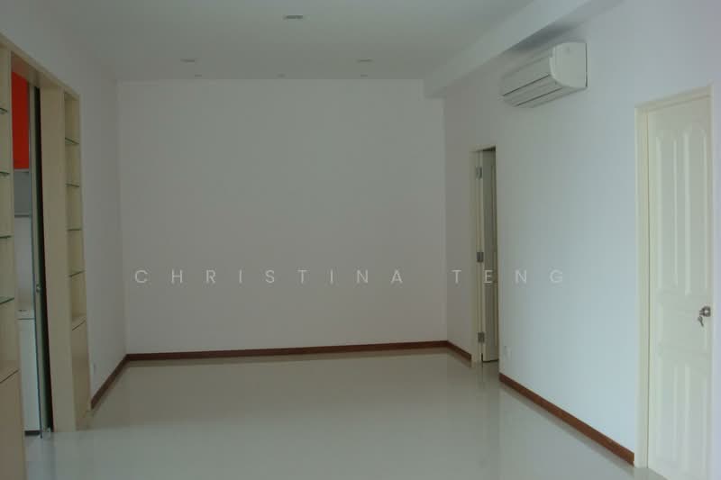 Katong Gardens, 235 Tembeling Road, 4 Bedrooms, 2,350 sqft, Condominium For Rent, by Christina Teng, 2544928 - spacious dining area - PropertyGuru.com.sg