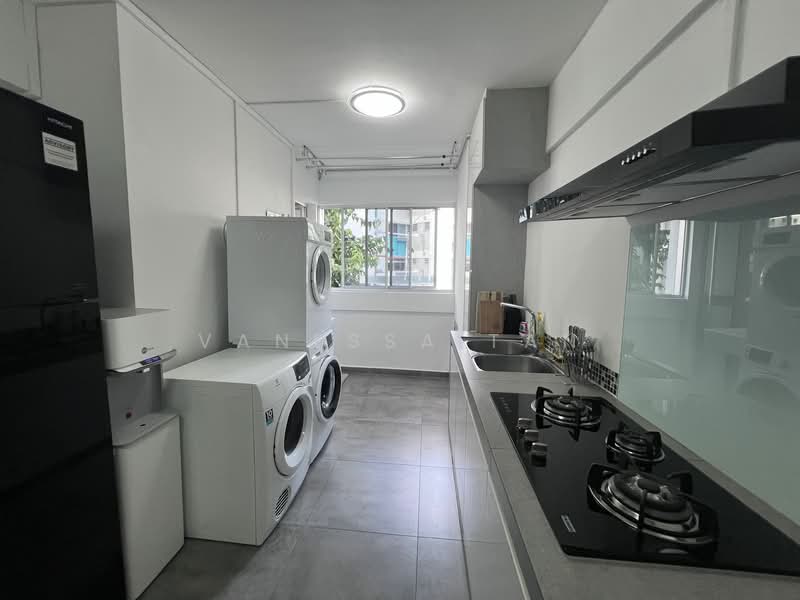 152 Serangoon North Avenue 1, 152 Serangoon North Avenue 1, Room Rental, 200 sqft, HDB Flat For Rent, by Vanessa Tan, 25449397 - PropertyGuru.com.sg