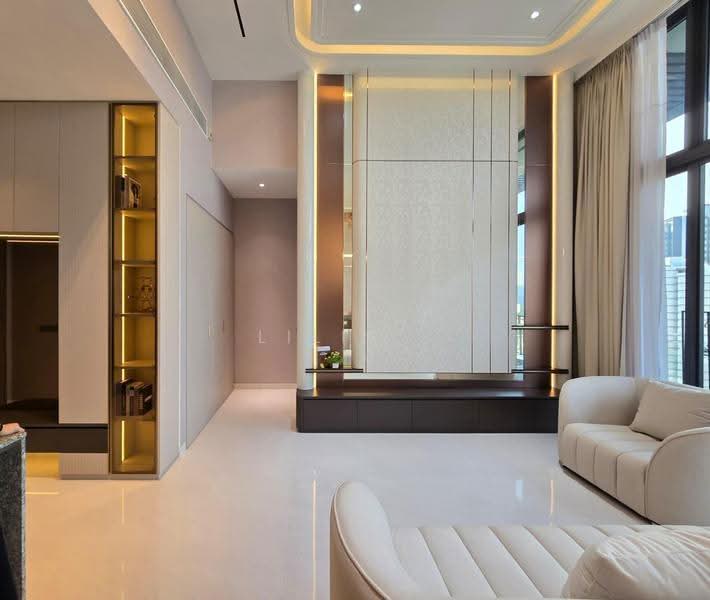 Goodwood Grand, 16 Balmoral Road, Tanglin / Holland / Bukit Timah, 3 Bedrooms, 2,142 sqft, Apartment For Sale, by Lilis ., 25449571 - Living Room - PropertyGuru.com.sg