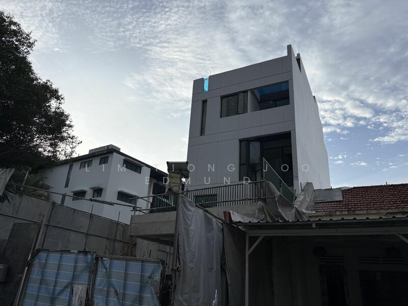 For Sale - Legend @ Jansen