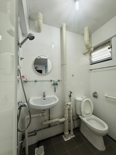 365 Clementi Avenue 2, 365 Clementi Avenue 2, 2 Bedrooms, 721 sqft, HDB Flat For Rent, by Adrienna Keon, 25450534 - PropertyGuru.com.sg