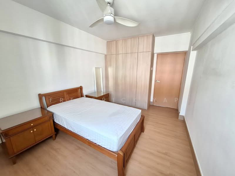 For Rent - 11 Eunos Crescent