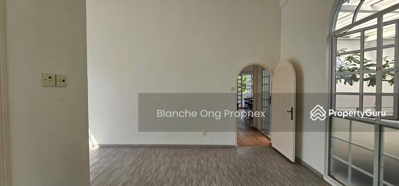 For Rent - Mountbatten Road