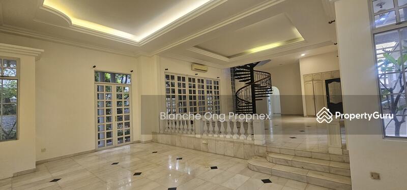 For Rent - Mountbatten Road
