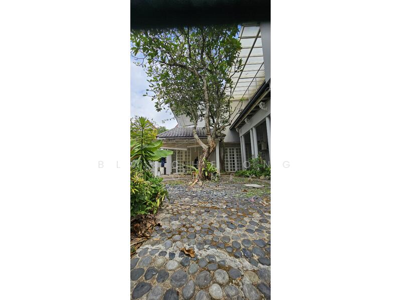 For Rent - Mountbatten Road