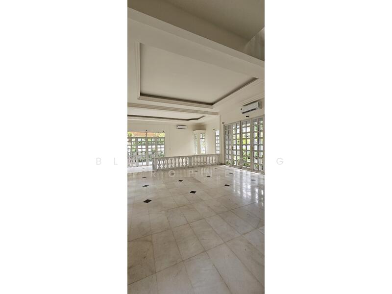 For Rent - Mountbatten Road