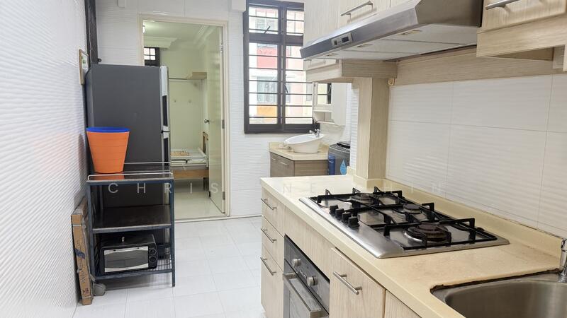 For Rent - 113 Commonwealth Crescent