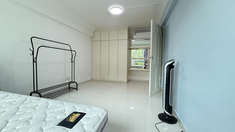 For Rent - 113 Commonwealth Crescent