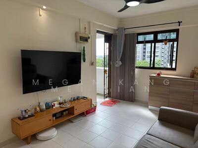 For Sale - 313 Hougang Avenue 5