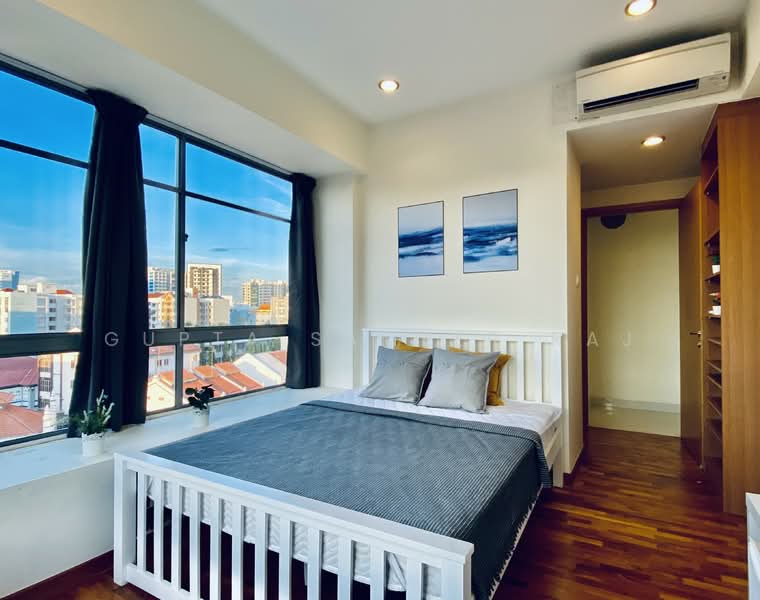 Atrium Residences, 5 Lorong 28 Geylang, 4 Bedrooms, 1,302 sqft, Apartment For Rent, by Gupta Sameer Raj, 25451643 - PropertyGuru.com.sg